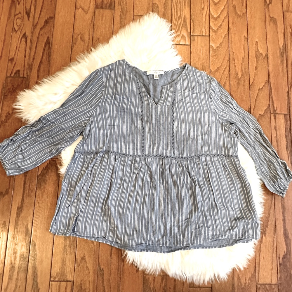 Chambray top with white stripes